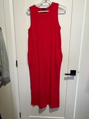 Denver Hayes Sleeveless Red Maxi Dress